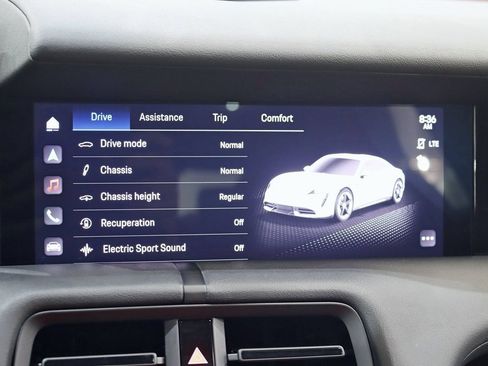 Used 2021 Porsche Taycan 4S image 23