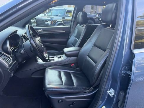 Used 2021 Jeep Grand Cherokee Limited AWD/4WD image 12