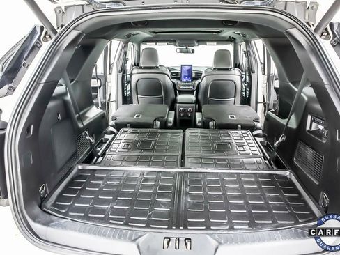 Used 2020 Ford Explorer ST w/ ST Street Pack image 35