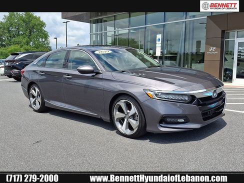 Used 2019 Honda Accord Touring image 1