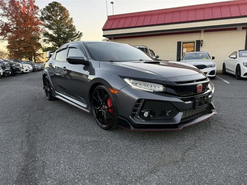 Used 2019 Honda Civic Type R image 3