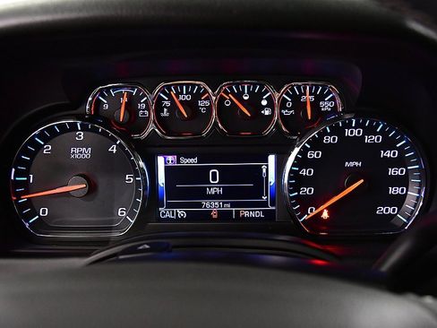 Used 2019 Chevrolet Tahoe LT image 14