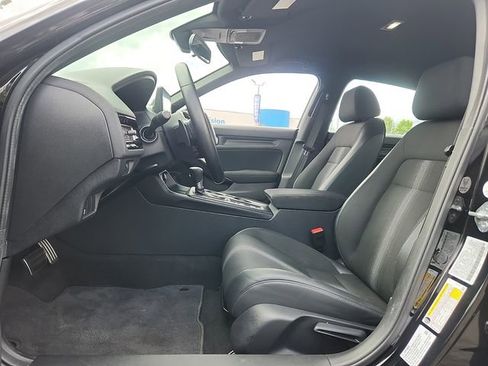 Used 2023 Honda Civic Sport image 13