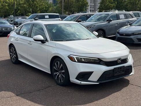 Used 2023 Honda Civic EX image 1
