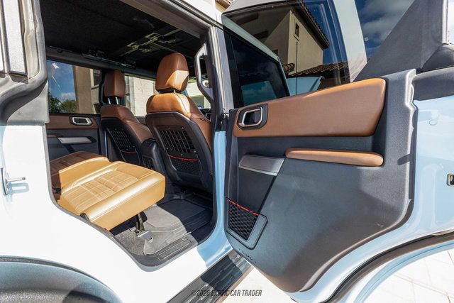 Used 2023 Ford Bronco Heritage Edition AWD/4WD image 28