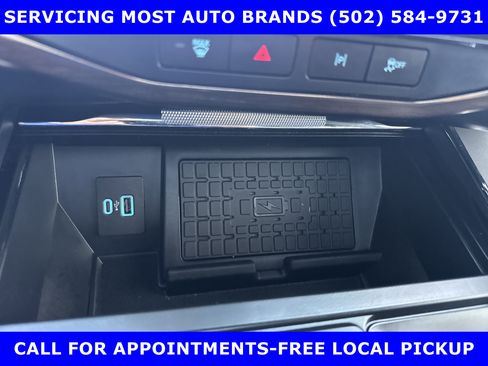 Certified 2024 Ford F150 Lightning Lariat w/ Max Trailer Tow Package image 31