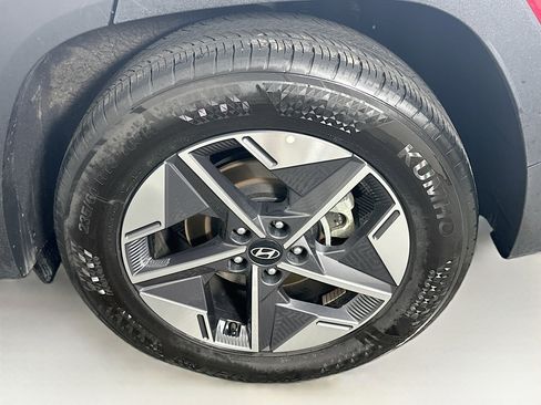 Used 2025 Hyundai Tucson SEL FWD image 11