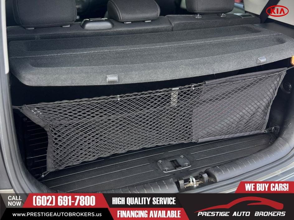 Used 2019 Kia Soul + FWD image 17