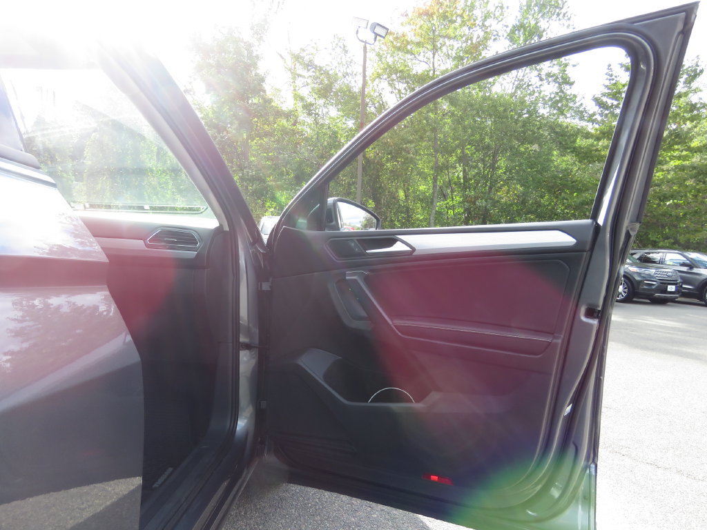 Used 2022 Volkswagen Tiguan S AWD/4WD image 12