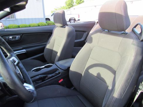 Used 2016 Ford Mustang Convertible w/ Equipment Group 051A RWD image 22
