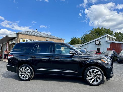 Used 2022 Lincoln Navigator Reserve image 57
