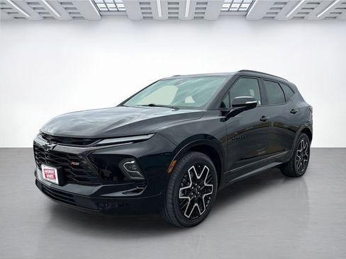 Used 2023 Chevrolet Blazer RS w/ Driver Confidence II Package image 8