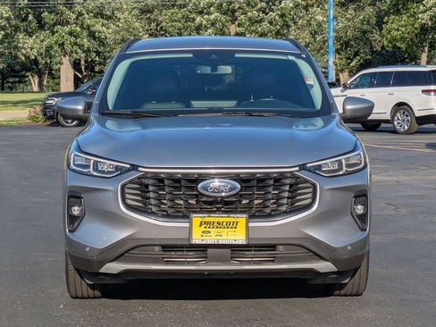 Used 2023 Ford Escape Platinum AWD/4WD image 2