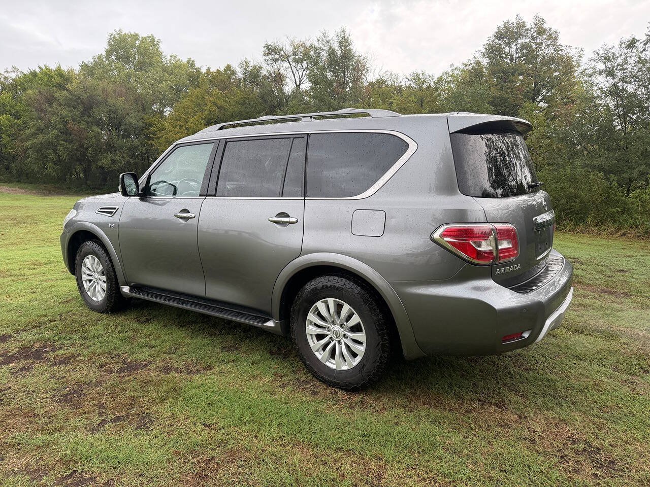 Used 2017 Nissan Armada SV w/ Driver Package AWD/4WD image 6