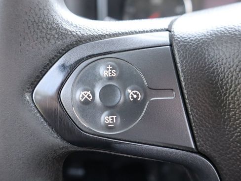 Used 2016 Chevrolet Silverado 2500 W/T AWD/4WD image 29
