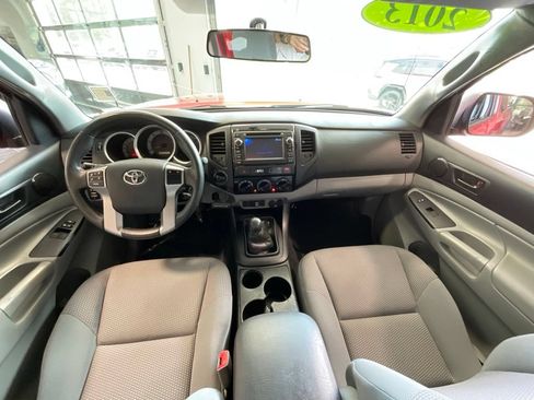 Used 2013 Toyota Tacoma 4x4 Access Cab w/ Convenience Pkg image 8