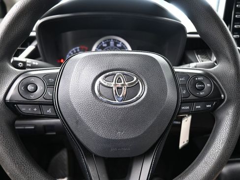 Used 2020 Toyota Corolla LE image 26
