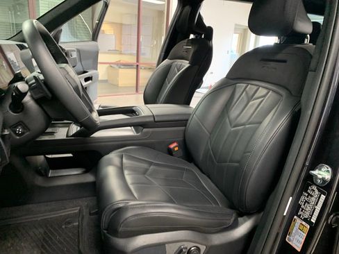 Used 2027 Kia Telluride SX Prestige X-Line w/ Towing Package AWD/4WD image 7