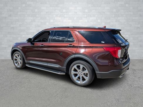 Used 2020 Ford Explorer Platinum w/ Premium Technology Package image 7