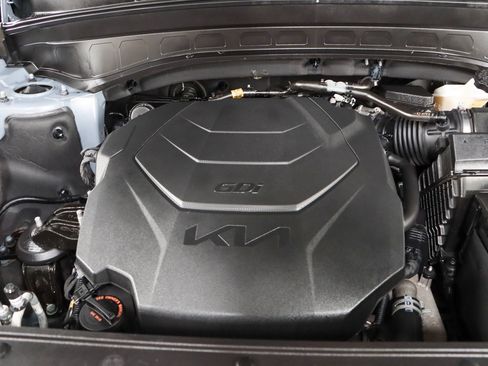 Used 2022 Kia Telluride S FWD image 32