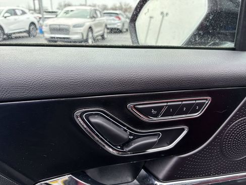 Used 2024 Lincoln Corsair Reserve w/ Equipment Group 201A image 12