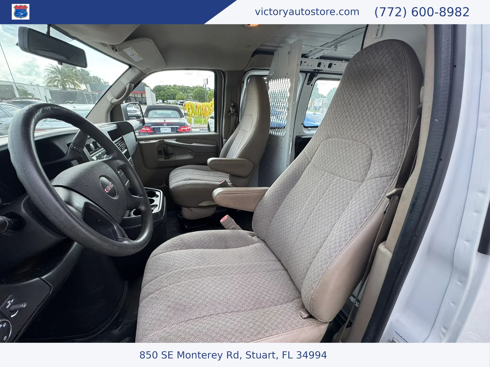 Used 2014 GMC Savana 2500 RWD image 17
