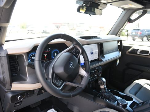 New 2026 Ford Bronco Big Bend AWD/4WD image 16