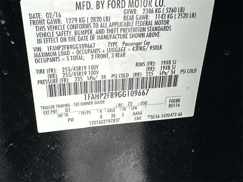 Used 2016 Ford Taurus Limited image 18