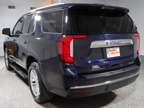 Used 2021 GMC Yukon SLT w/ SLT Luxury Plus Package image 9