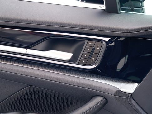 New 2026 Porsche Panamera image 21