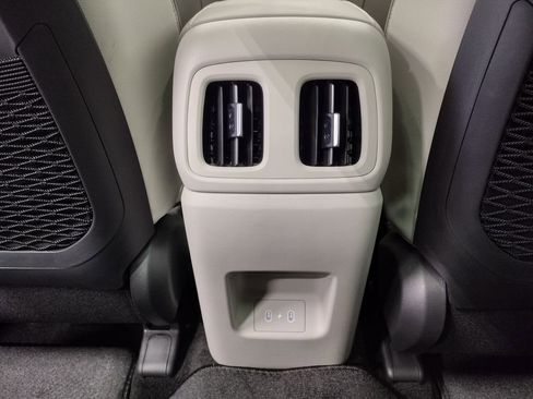 New 2026 Hyundai Tucson Limited image 42