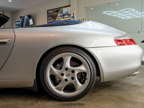 Used 2000 Porsche 911 Carrera 4 AWD/4WD image 5