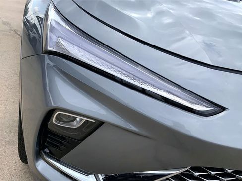 Used 2025 Buick Envista Avenir image 27