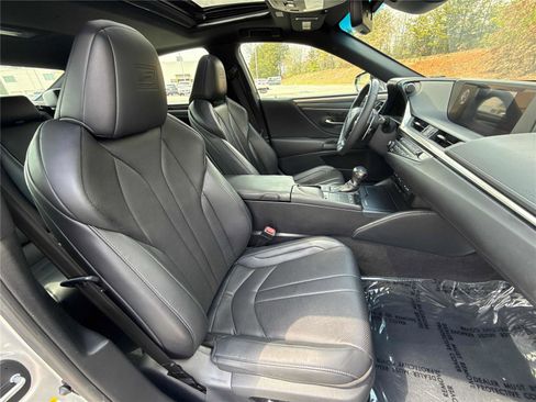 Used 2019 Lexus ES 350 F Sport w/ Accessory Package 2 FWD image 27