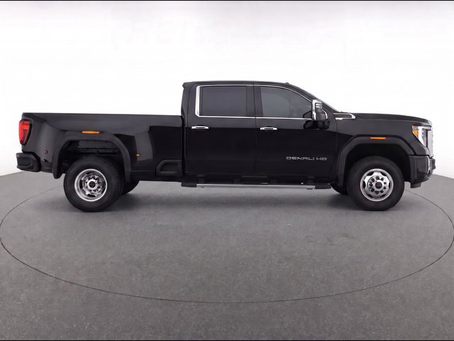 Certified 2022 GMC Sierra 3500 Denali w/ Denali Ultimate Package AWD/4WD image 8