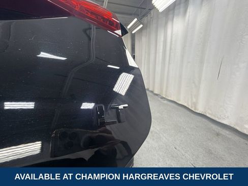 Used 2020 Chevrolet Equinox LT w/ Driver Convenience Package image 40