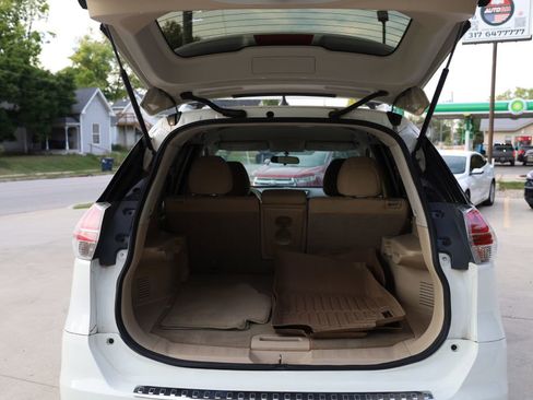 Used 2014 Nissan Rogue SV AWD/4WD image 26