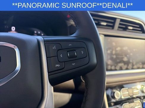 Used 2023 GMC Yukon Denali image 37