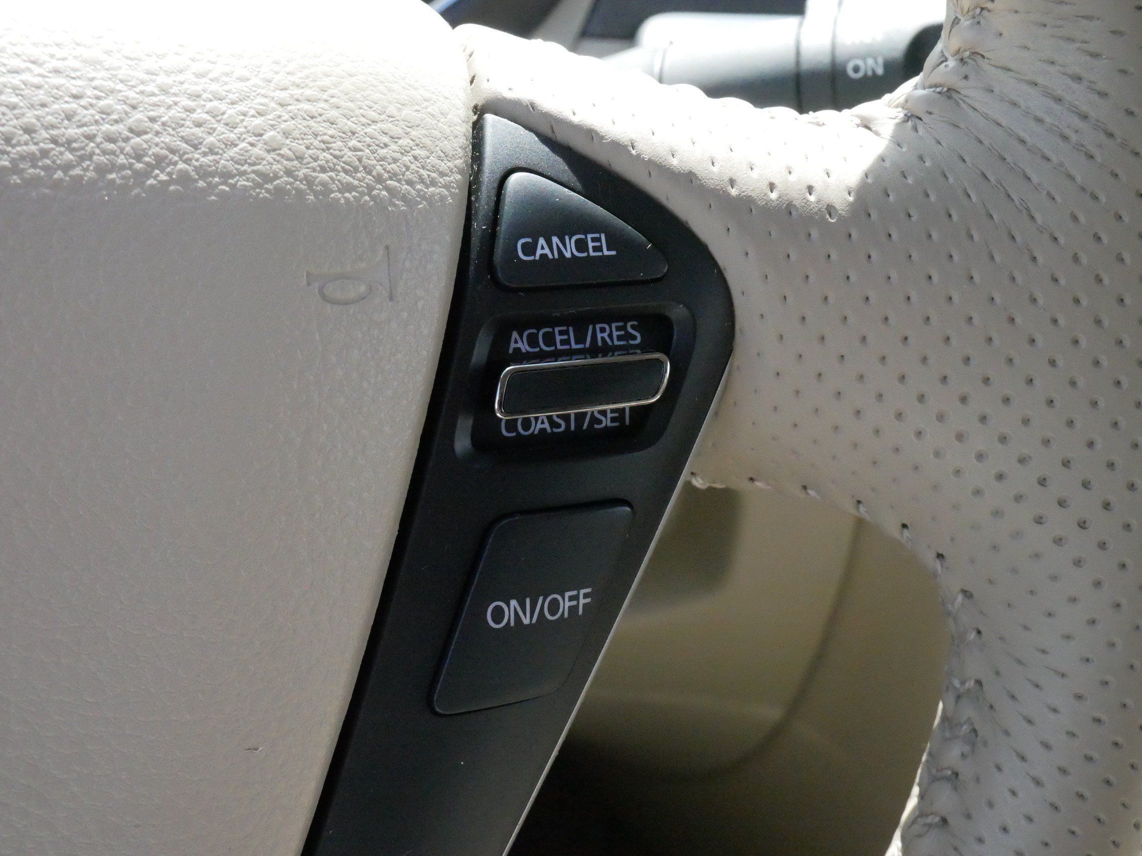 Used 2012 Nissan Murano LE w/ Platinum Pkg AWD/4WD image 26
