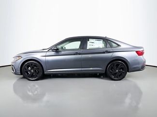 New 2026 Volkswagen Jetta SE video 4