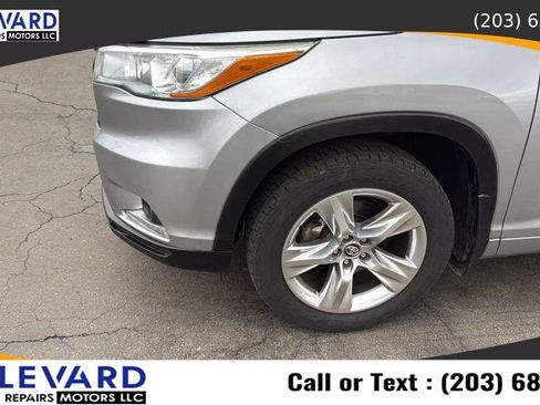 Used 2016 Toyota Highlander Limited image 9