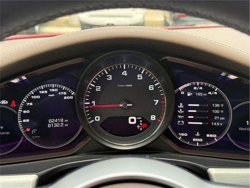 Used 2018 Porsche Panamera 4S AWD/4WD image 16