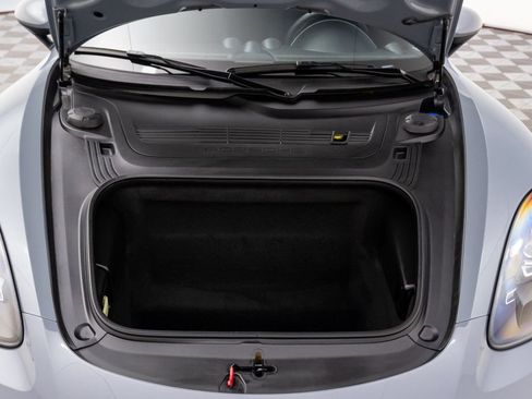 Certified 2024 Porsche 718 Cayman image 28