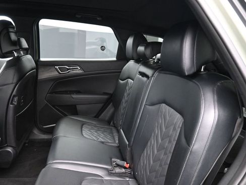 Used 2023 Kia Sportage X-Line w/ X-Line Premium Package image 21