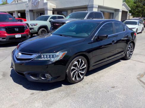 Used 2016 Acura ILX FWD image 2