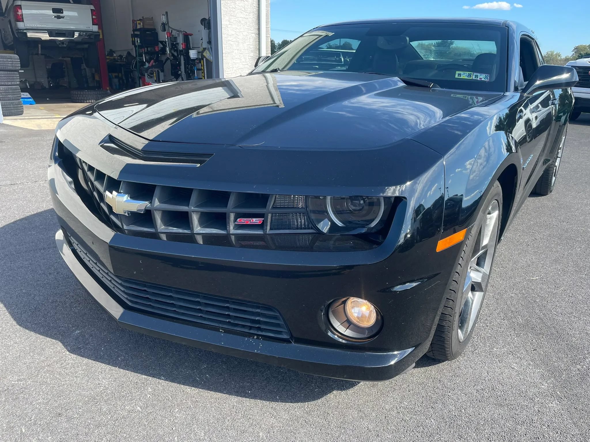 Used 2010 Chevrolet Camaro SS w/ RS Package RWD image 4