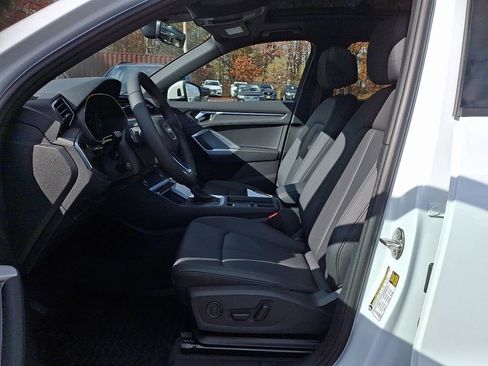 New 2025 Audi Q3 2.0T Premium image 6