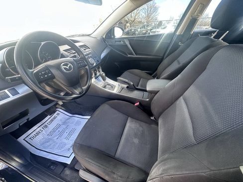 Used 2011 MAZDA MAZDA3 i Touring image 3