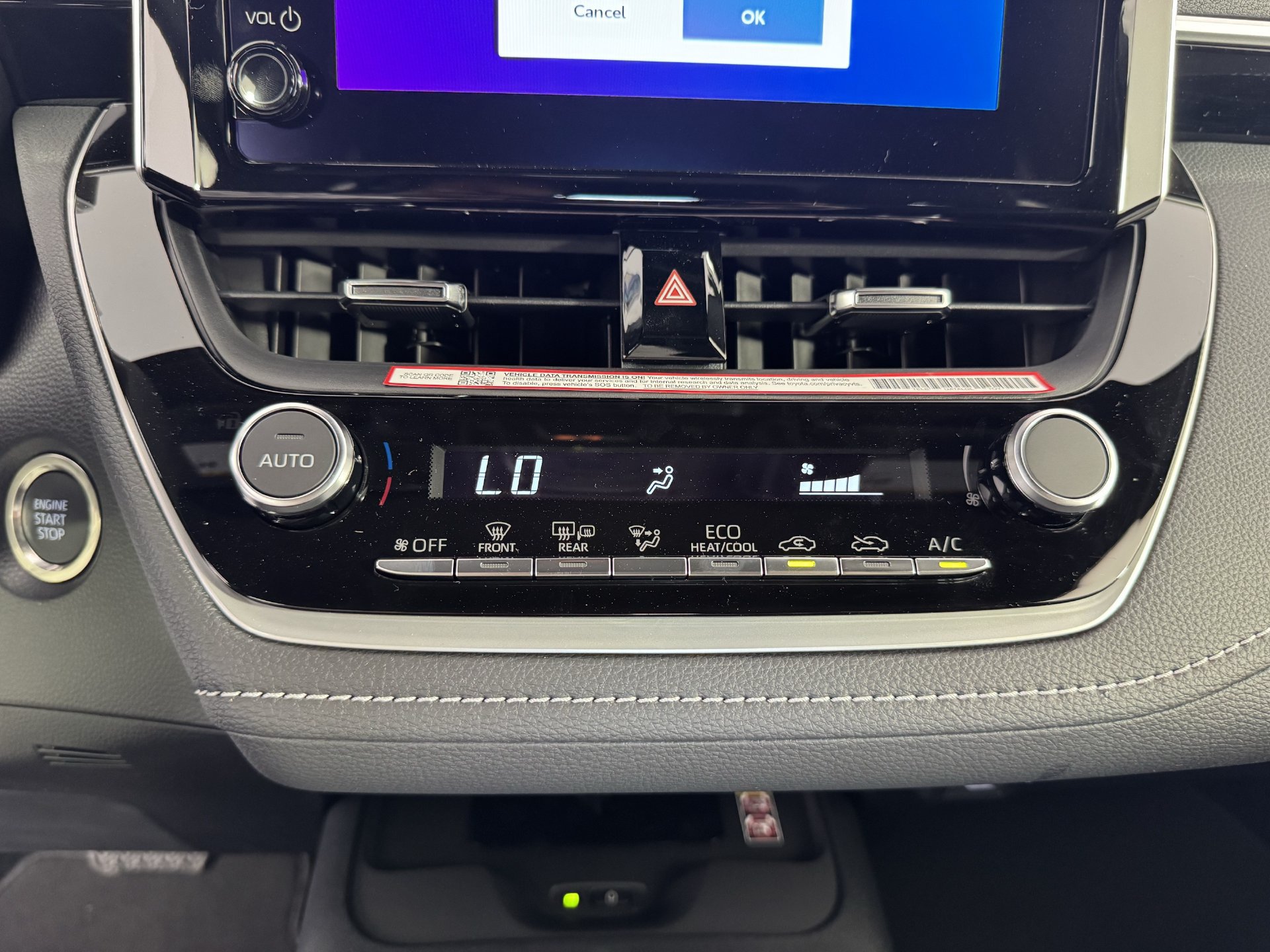 New 2027 Toyota Corolla SE FWD image 3