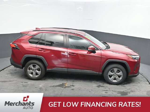 Used 2022 Toyota RAV4 XLE FWD image 33